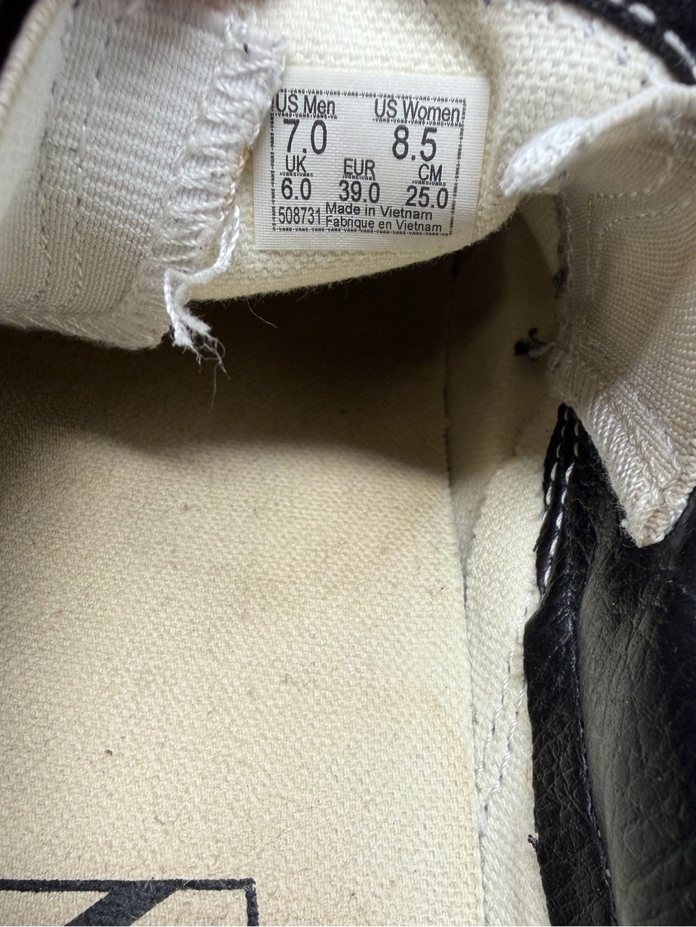 Vans Black Canvas Slip-On shoes - Picture 8 of 8